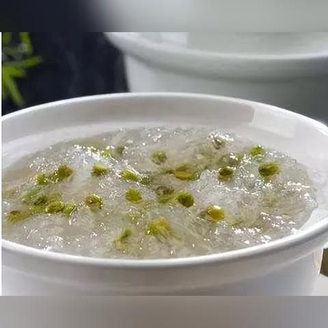 燕窝更佳搭配食谱：探索多种食物组合，提升营养吸收与口感享受