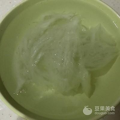 探讨多水泡燕窝效果：如何选择最适合的水质及提升燕窝浸泡体验