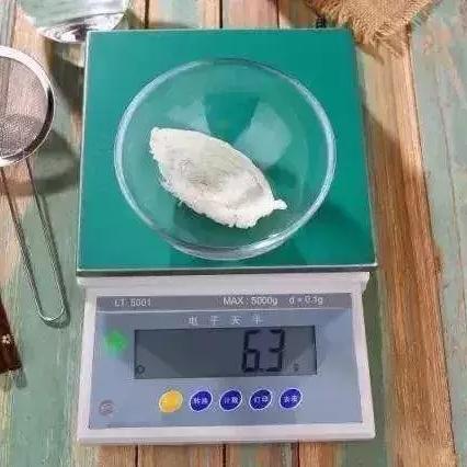 纯净水泡发燕窝的更佳选择：揭秘什么水质能让燕窝营养更大化