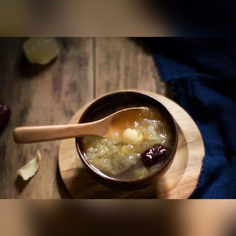 揭秘：平价燕窝的原料组成及制作秘密