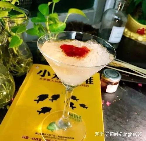 燕窝和什么搭配吃美容效果更好，以及炖煮增加营养的更佳搭配方案