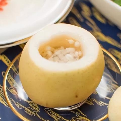 感冒咳嗽燕窝怎么炖，燕窝炖雪梨缓解症状，感冒咳嗽能吃燕窝吗？