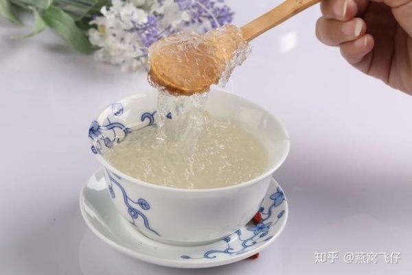 蓝色燕窝食用安全性探究：变色后的燕窝是否仍可食用？