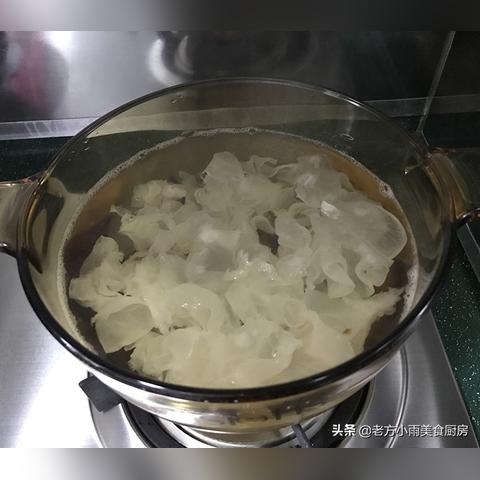 燕窝加什么口感好：推荐搭配提升美味与口感