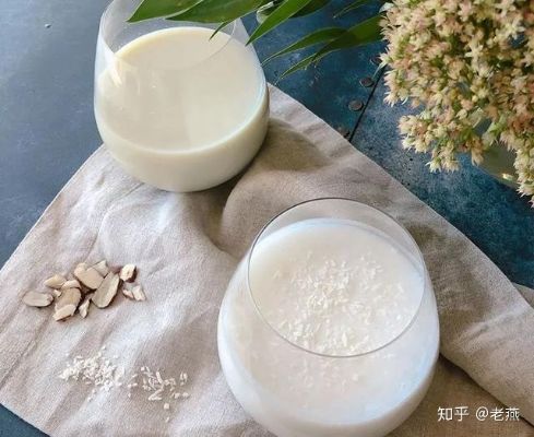 探究牛奶燕窝中使用的牛奶类型：全脂、脱脂还是植物奶？