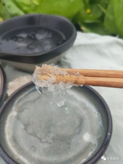 掌握正确方法：拉丝雪燕高效泡发指南