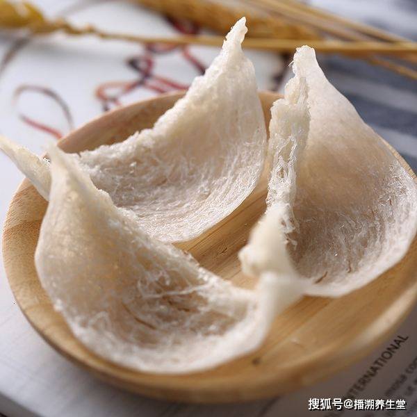 燕窝是金丝燕的窝吗：可食用性、金丝燕与白燕窝区别对比