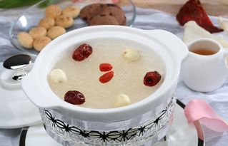 燕窝产妇什么时候吃更好：产后恢复期食用时间、更佳吸收时机及食用建议