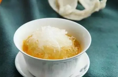 燕窝炖煮搭配指南：探究更佳食材组合