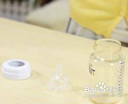 喝燕窝用什么勺子更好及适用器皿选择指南