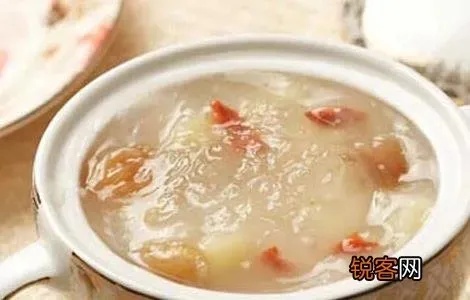 经典家常食谱：银耳燕窝炖煮详解