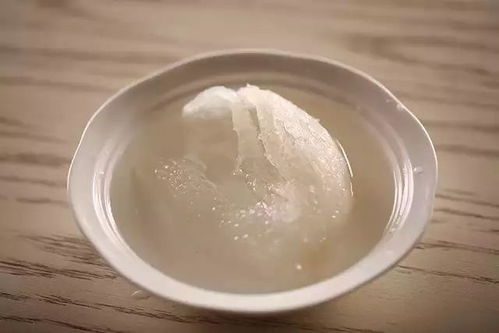 燕窝炖煮后风味独特吗？