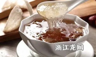 石蜂糖燕窝的功效、作用、禁忌与制作方法