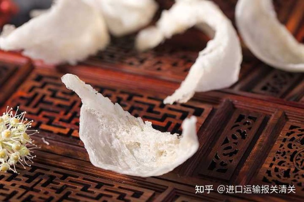 金色的燕窝好不好：好吃吗，真的好吃吗，口感如何呢？