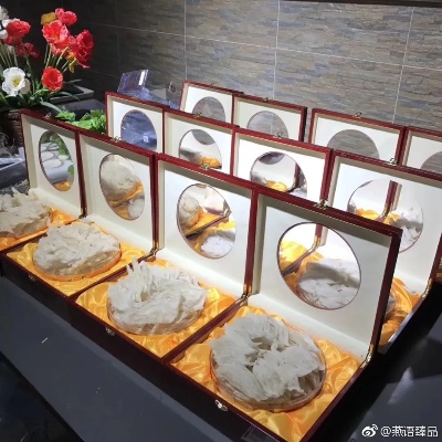 燕窝店摆什么装饰品好呢