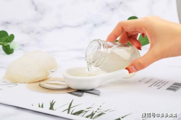 燕窝小瓶子能装什么东西：食用饮品及其妙用全解析