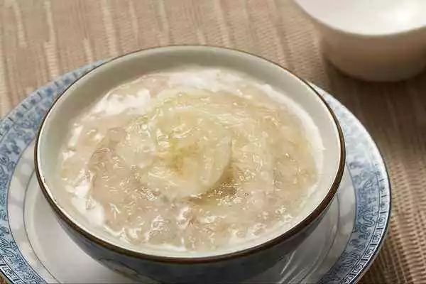 燕窝丝搭配食谱大全：探索多种美味组合，提升口感与营养