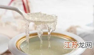 煮好的燕窝是什么颜色的