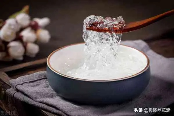 自己煮的燕窝叫什么名字呢：如何读与保质期多久解析