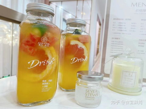 明星们都喜欢喝什么燕窝饮料：揭秘明星偏爱的燕窝及饮料选择