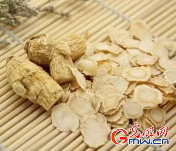 燕窝原蛋白粉有什么功效呢：如何食用及其肽的功效与作用