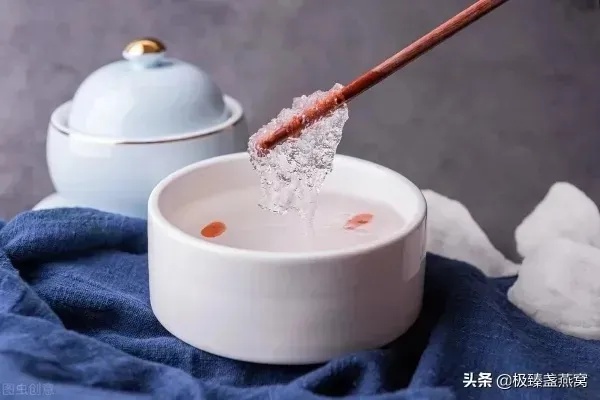 揭秘燕窝冰粽：全面解析原料组成与制作细节