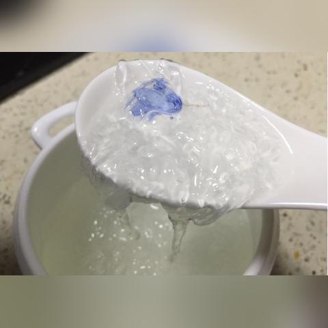 选用哪种水炖煮燕窝以达到更佳口感与营养保留