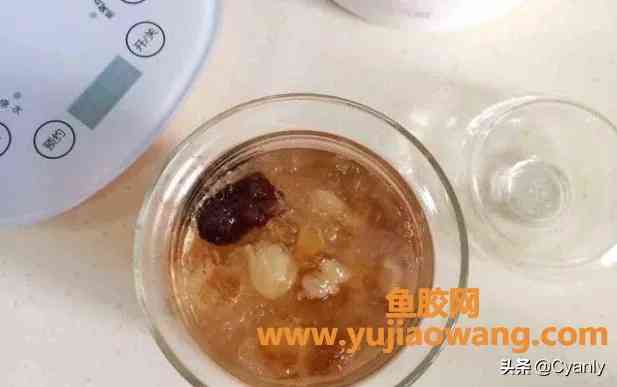 桃胶燕窝应该用什么水泡