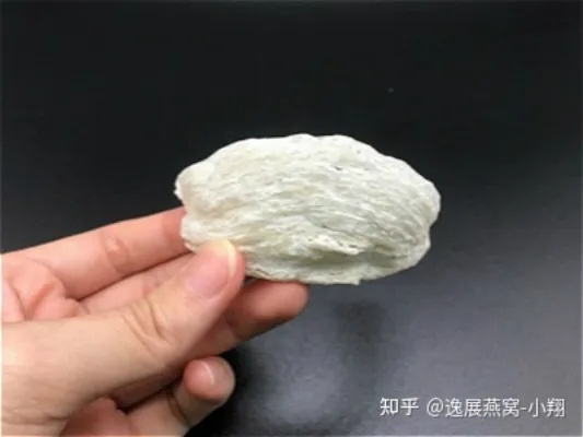 燕窝为什么有的地方发白