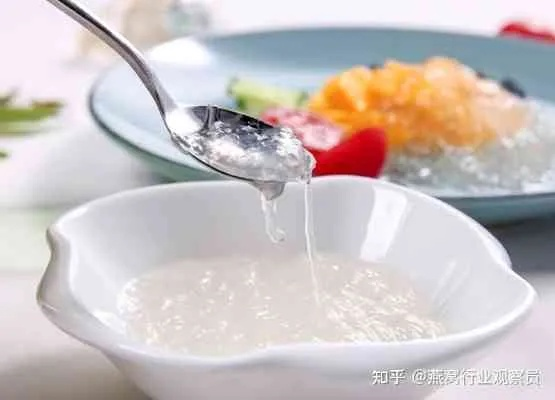 '如何正确调配小盏燕窝：适宜水量指南与饮用技巧'